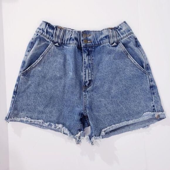 Fashion Nova High Waist‎ Baggy Raw Hem Shorts Size 9 - Picture 1 of 7